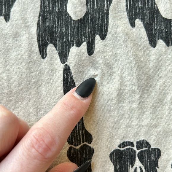 NEW Spooky Babes Club Beige Halloween T-Shirt - Picture 6 of 7